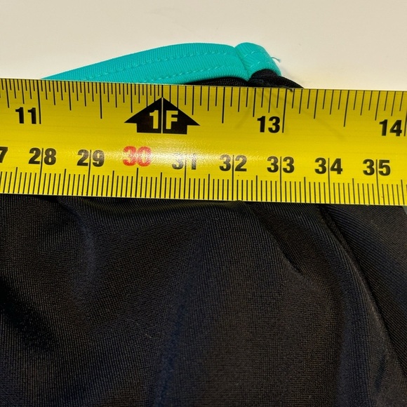 2/$30 Victoria’s Secret Black / Teal Swimsuit Set 36D Top and Skirt bottom Sz S - Picture 6 of 7